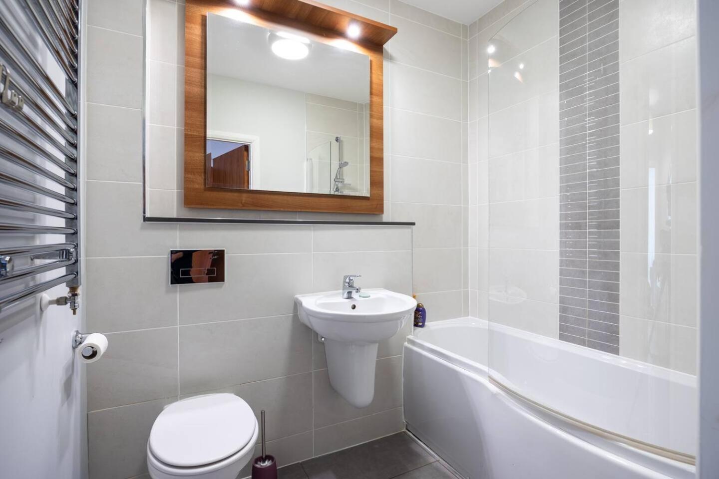 Deluxe Seaview Apartment Dun Laoghaire Eksteriør bilde