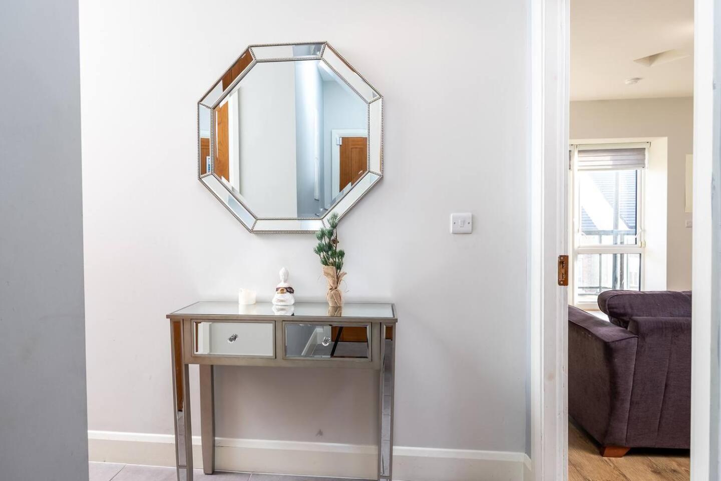 Deluxe Seaview Apartment Dun Laoghaire Eksteriør bilde